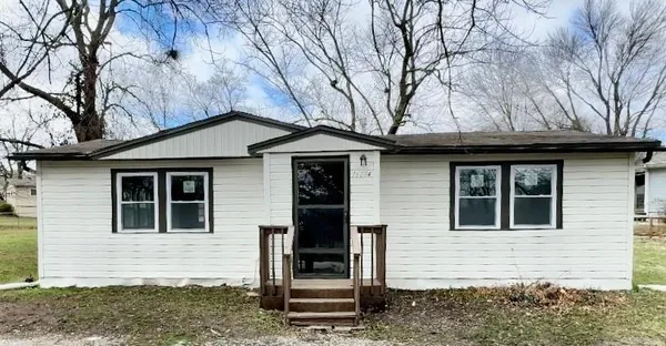 $165,000 | 16014 Valentine Avenue, Belton, MO 64012