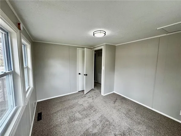 $165,000 | 16014 Valentine Avenue, Belton, MO 64012