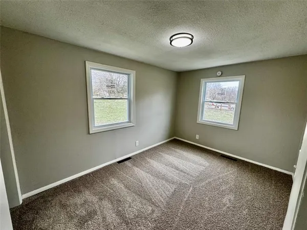 $165,000 | 16014 Valentine Avenue, Belton, MO 64012