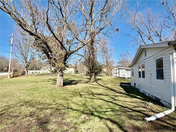 $165,000 | 16014 Valentine Avenue, Belton, MO 64012