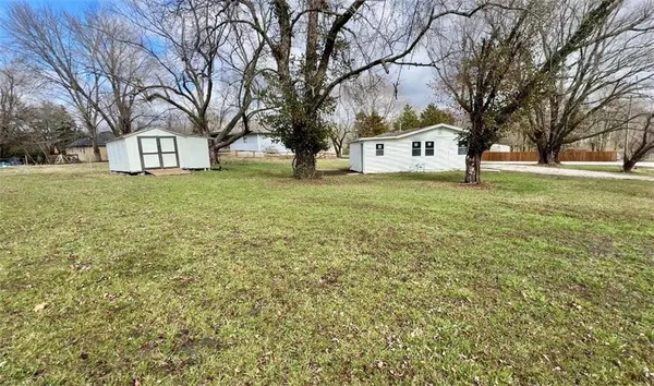 $165,000 | 16014 Valentine Avenue, Belton, MO 64012