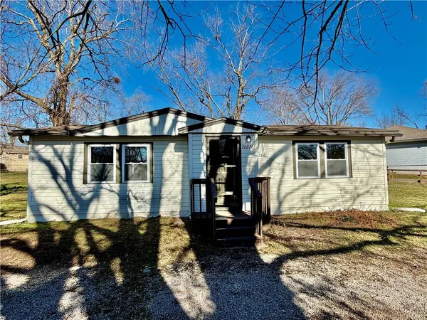 $165,000 | 16014 Valentine Avenue, Belton, MO 64012