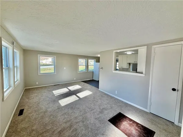 $165,000 | 16014 Valentine Avenue, Belton, MO 64012