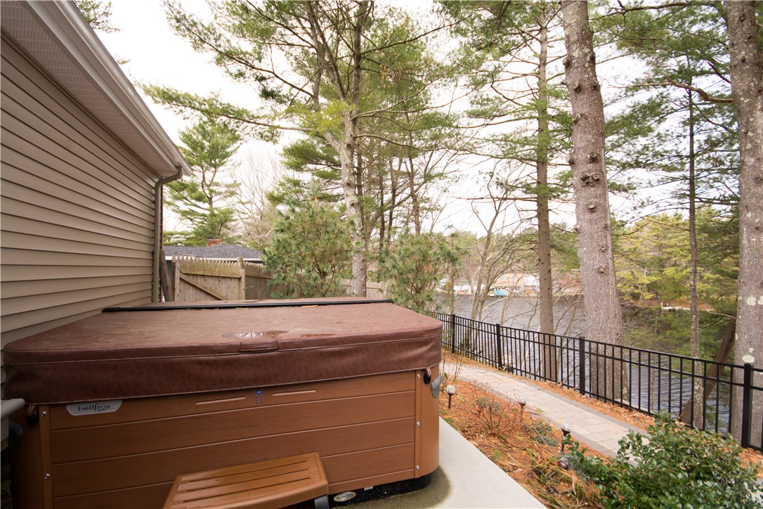 21 Alexandre Road Coventry, RI 02816 - Photo 27 of 39 Gallery Image 27