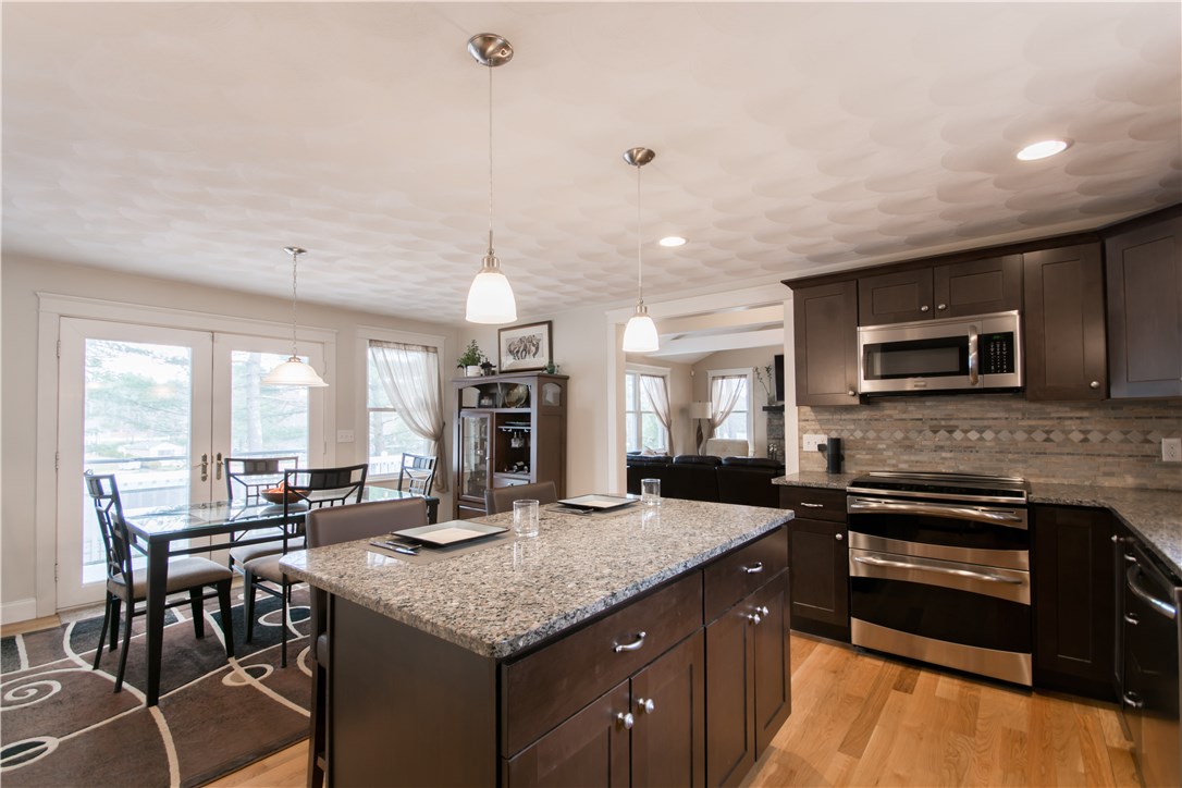 21 Alexandre Road Coventry, RI 02816 - Photo 4 of 39 Gallery Image 4