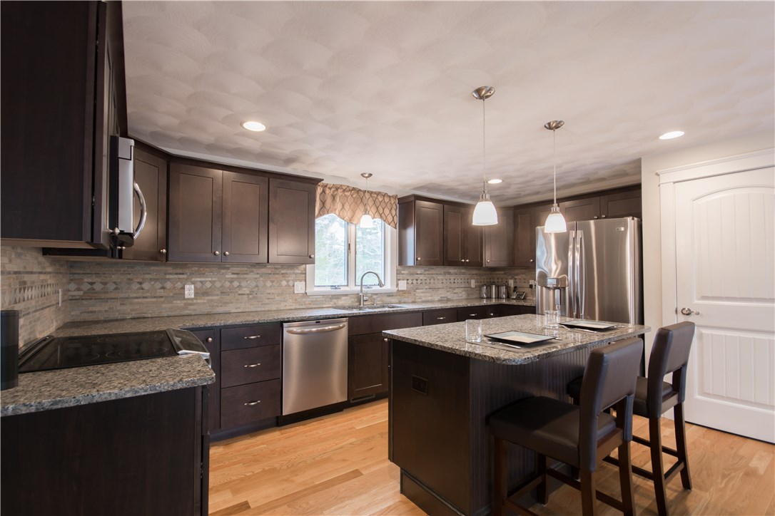 21 Alexandre Road Coventry, RI 02816 - Photo 6 of 39 Gallery Image 6