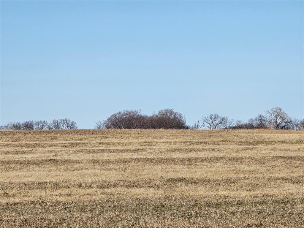 9999 Fm 3133 Road Van Alstyne, TX 75495 - Photo 6 of 8 a view of an ocean and beach