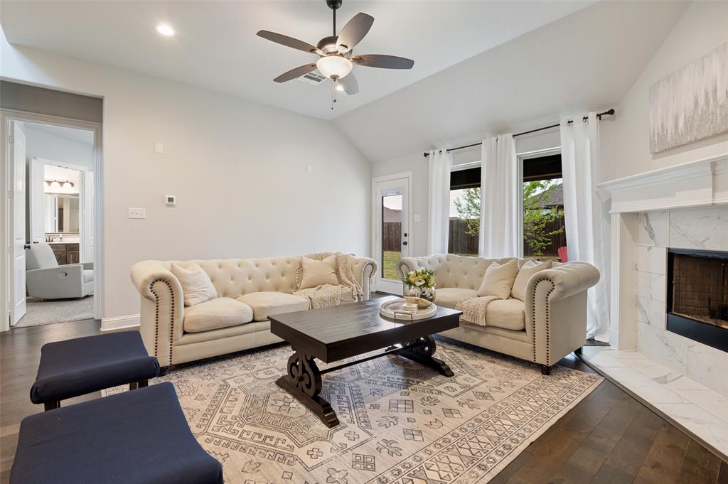 5605 South 14th Street Midlothian, TX 76065 - Photo 9 of 27