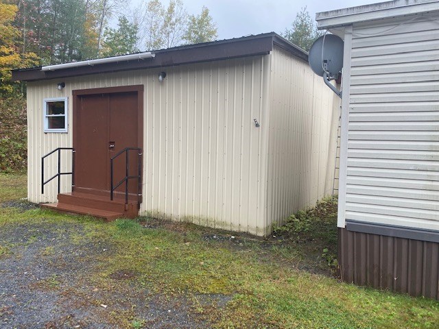 64 Middle Road Barre Town, VT 05641 - Photo 3 of 38