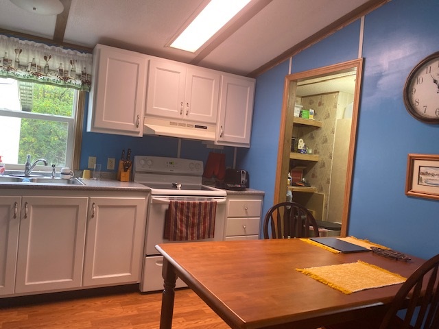 64 Middle Road Barre Town, VT 05641 - Photo 7 of 38