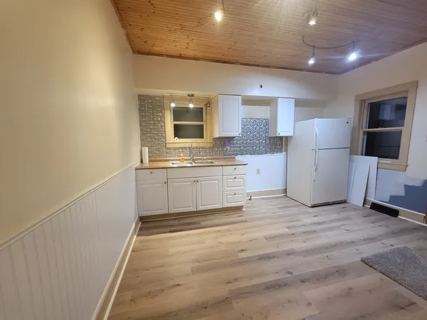 $99,900 | 219 Lasalle Street, Streator, IL 61364