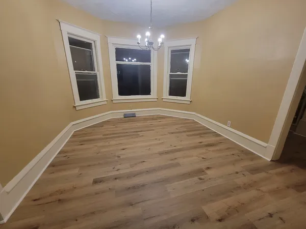 $99,900 | 219 Lasalle Street, Streator, IL 61364