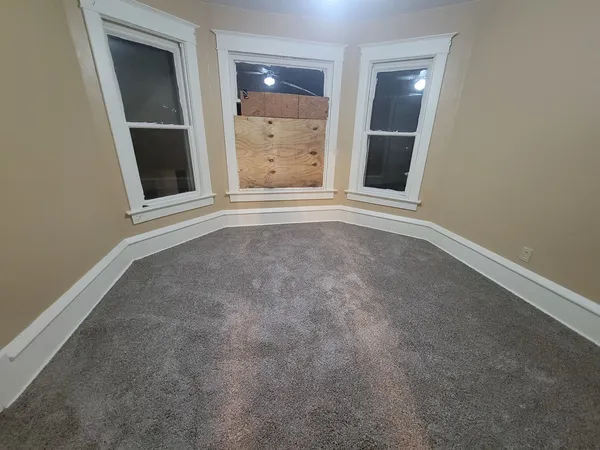 $99,900 | 219 Lasalle Street, Streator, IL 61364