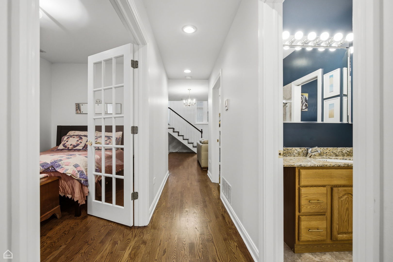 1310 West Roscoe Street Chicago, IL 60657 - Photo 43 of 48