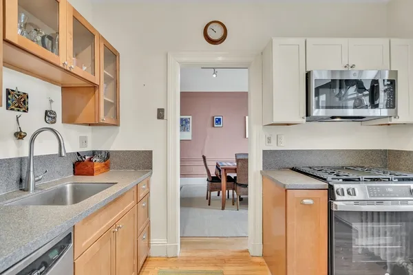 $900,000 | 321 Tappan Street, Unit 3, Brookline, MA 02445