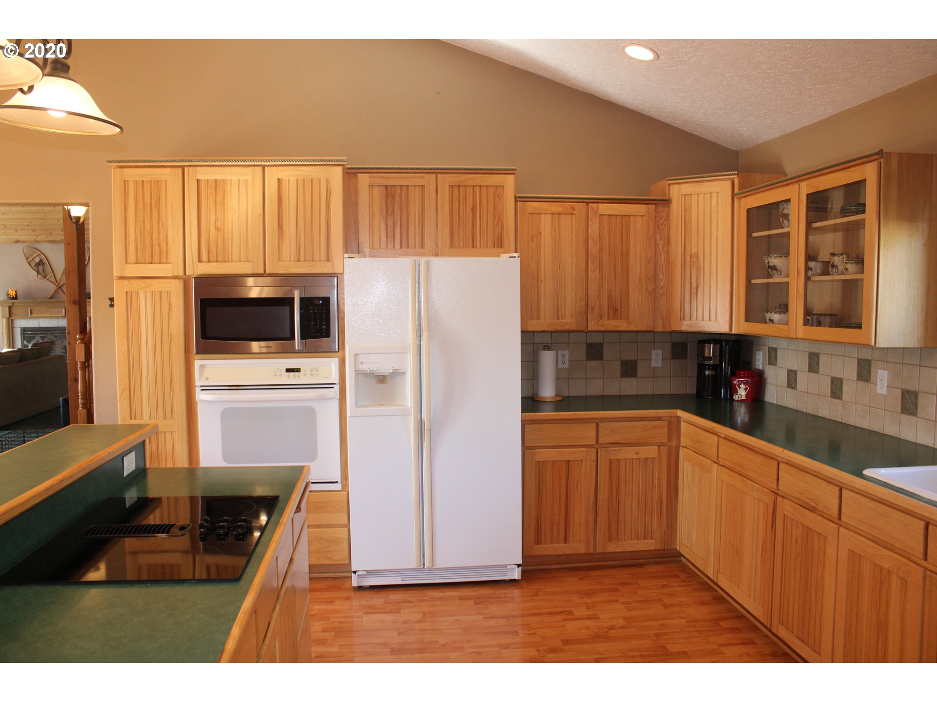 192 Goldenpine Goldendale, WA 98620 - Photo 10 of 32 Gallery Image 10