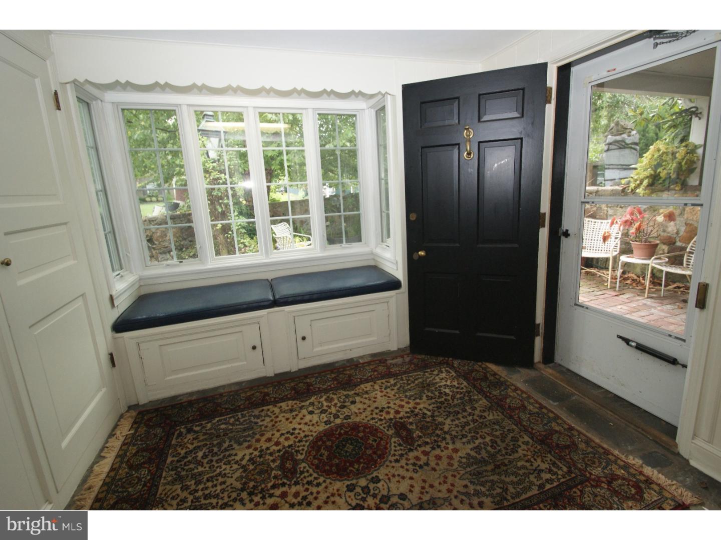 53 Meade Road Ambler, PA 19002 - Photo 3 of 25 Foyer
