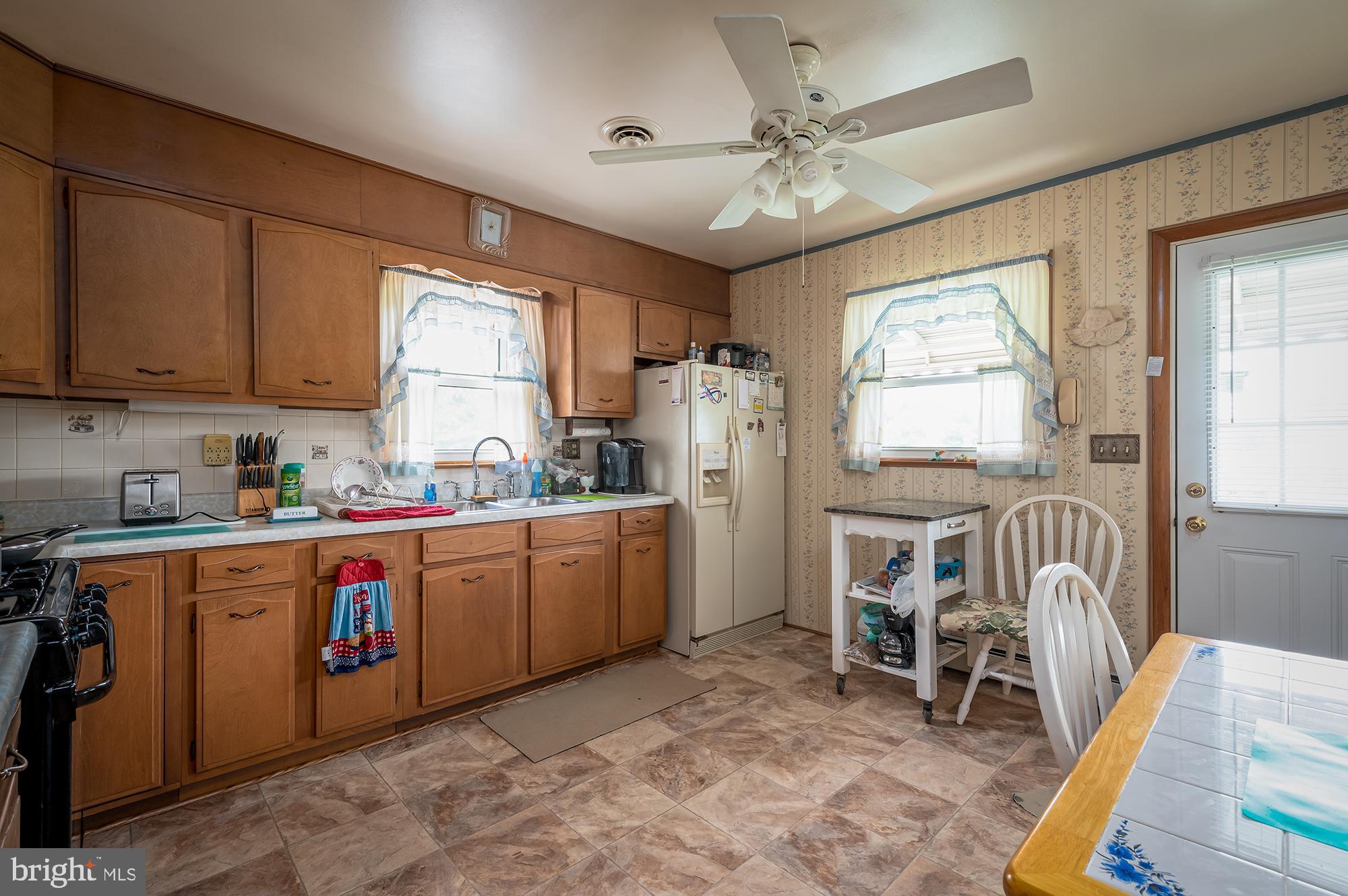 4507 Ridge Road Baltimore, MD 21236 - Photo 15 of 33 Gallery Image 15