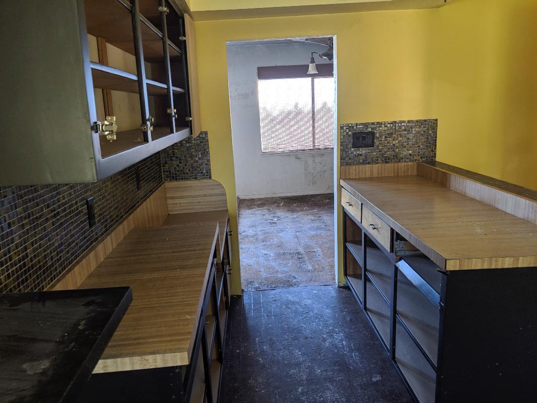 21665 Manton School Road Manton, CA 96059 - Photo 6 of 26 Kitchen