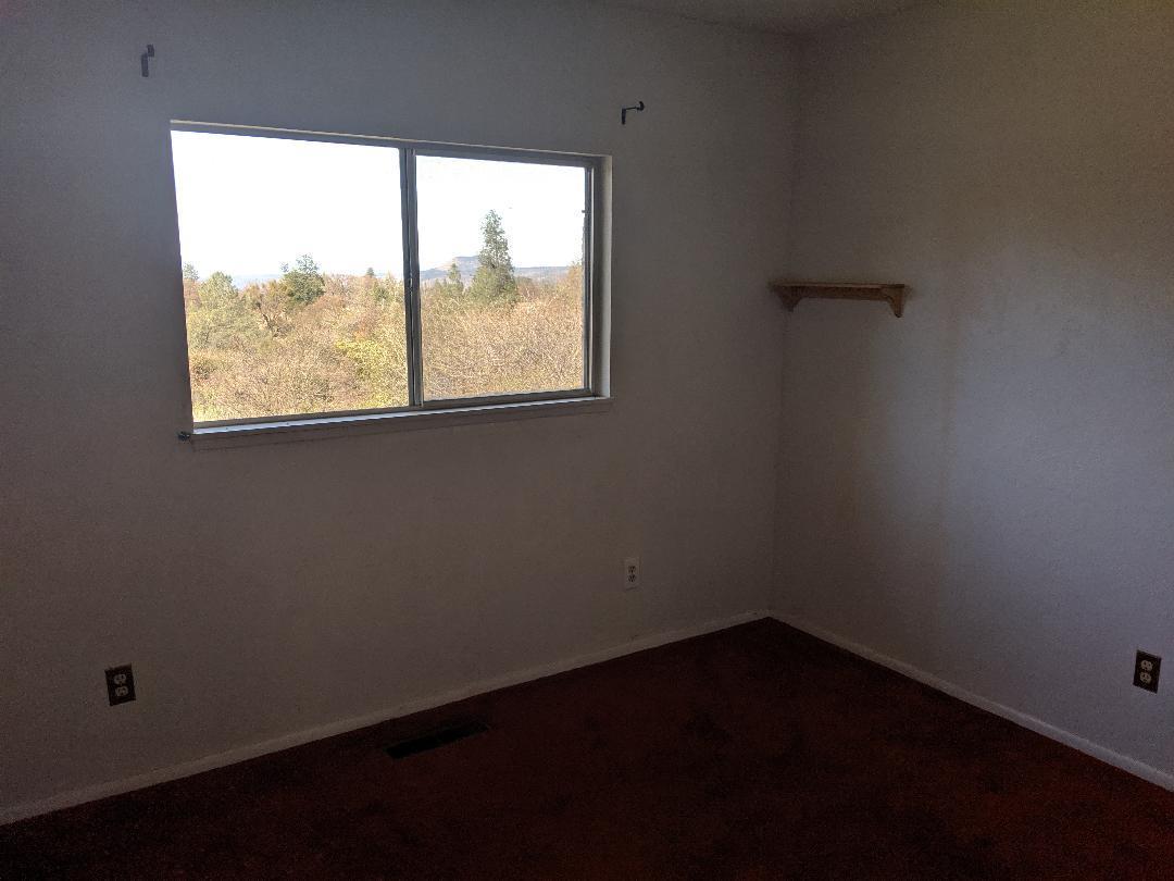 21665 Manton School Road Manton, CA 96059 - Photo 10 of 26 Bedroom