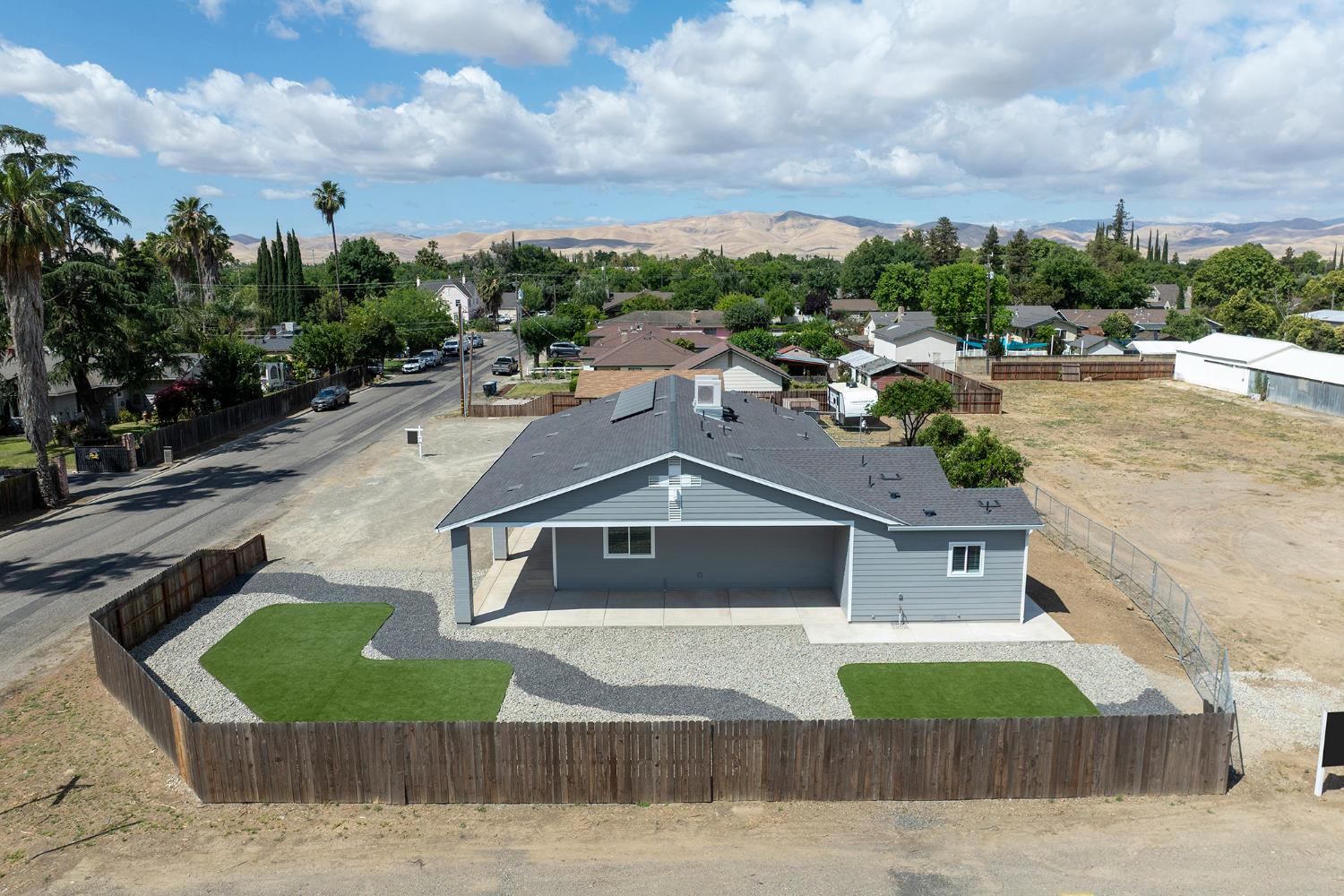 720 North 2nd Street Patterson, CA 95363 - Photo 19 of 84