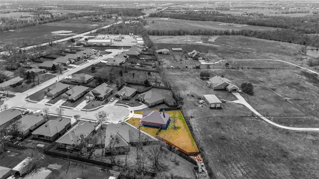 331 Osage Court Krum, TX 76249 - Photo 4 of 19 Giant .36 Acre Lot