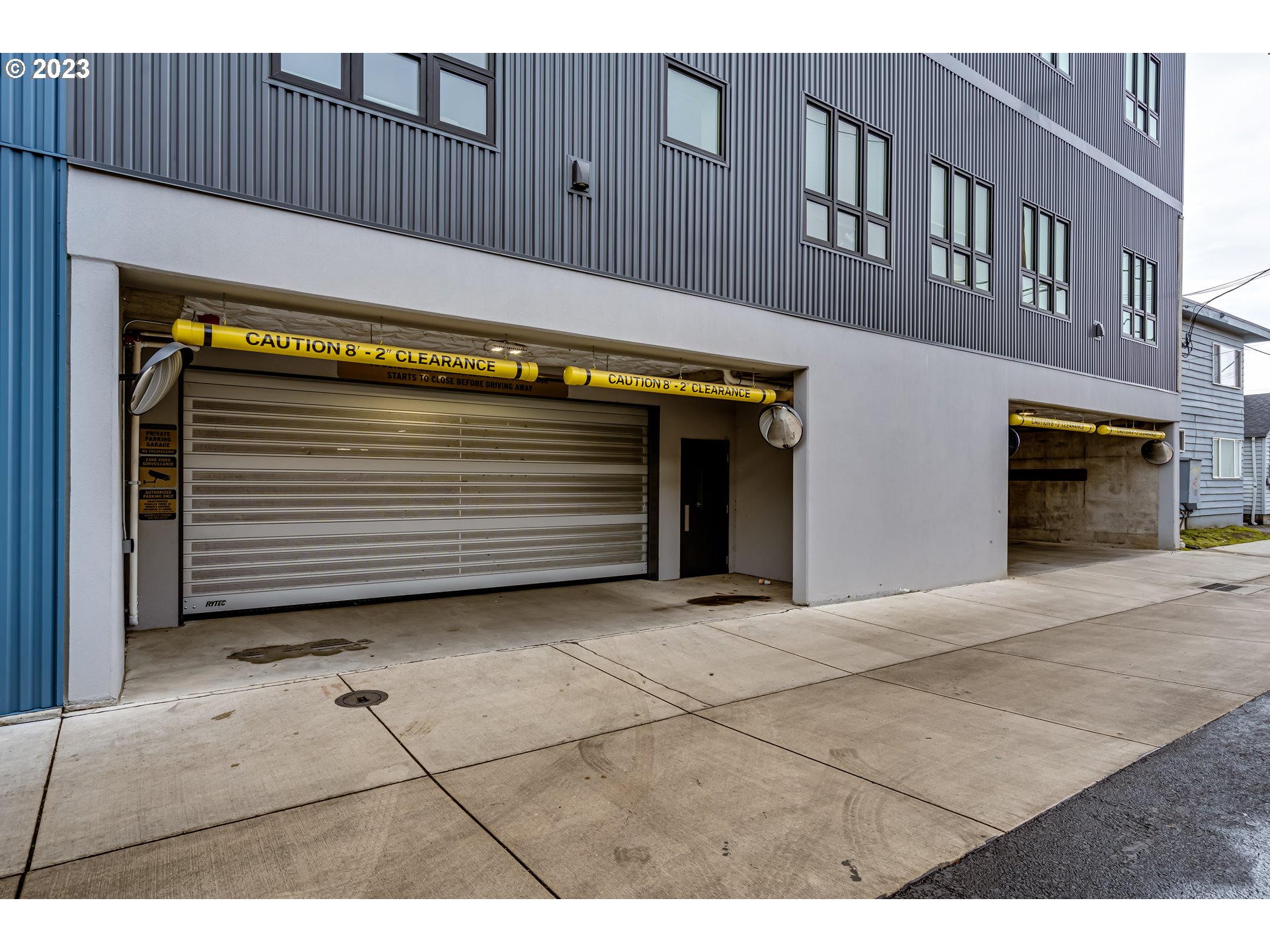 1600 Pearl Street Eugene, OR 97401 - Photo 19 of 21 a view of a house with a door