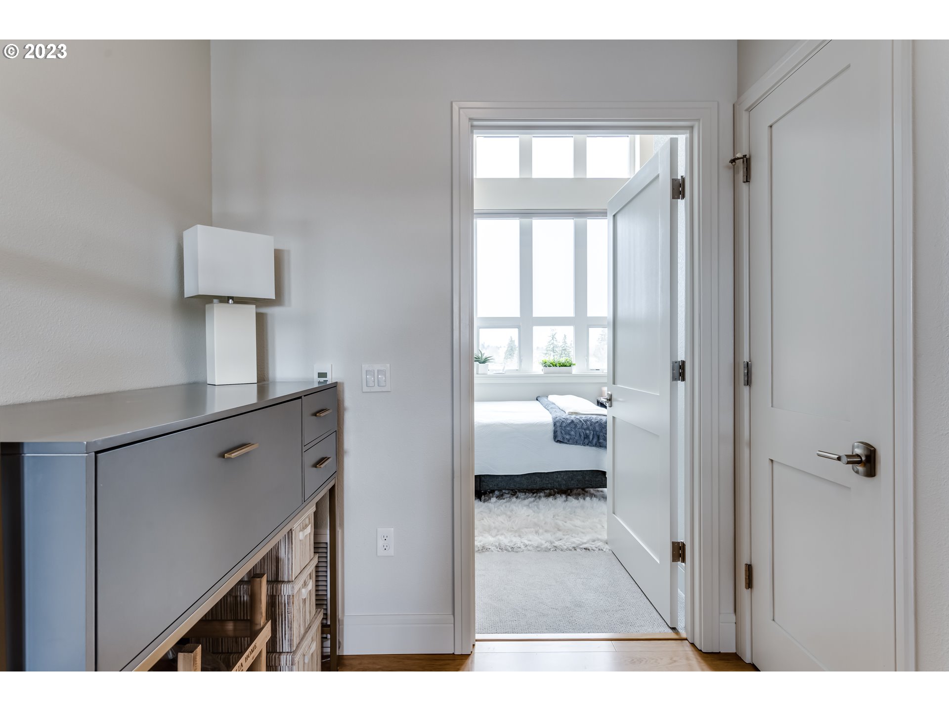 1600 Pearl Street Eugene, OR 97401 - Photo 8 of 21 a view of a hardwood floor and wardrobe