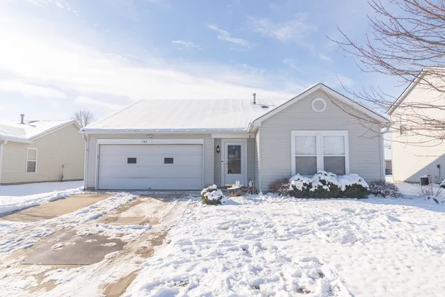 $264,977 | 784 Streamside Drive, Greenfield, IN 46140