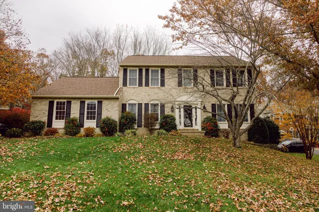 $4,200 | 15292 Surrey House Way, Centreville, VA 20120