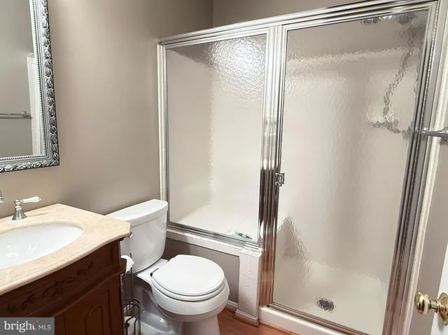 $4,200 | 15292 Surrey House Way, Centreville, VA 20120