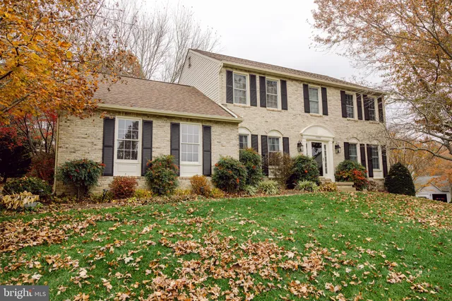 $4,200 | 15292 Surrey House Way, Centreville, VA 20120