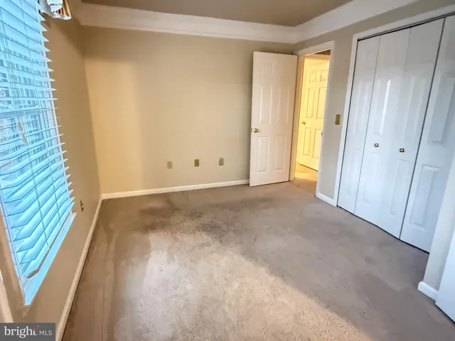 $4,200 | 15292 Surrey House Way, Centreville, VA 20120