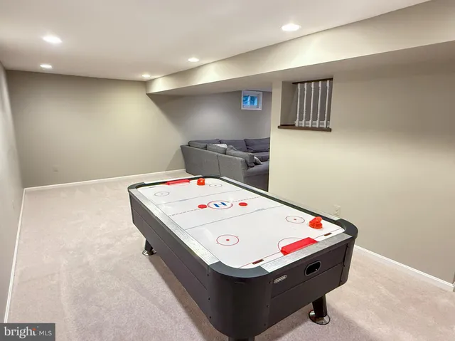 $4,200 | 15292 Surrey House Way, Centreville, VA 20120