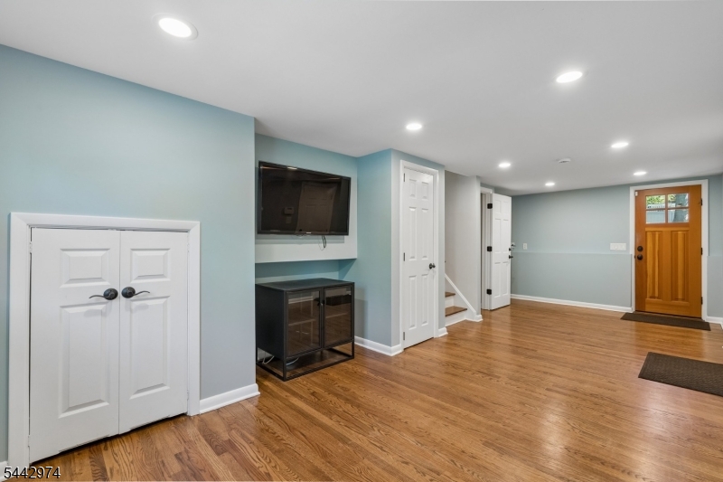 5 Raymond Street Chatham, NJ 07928 - Photo 22 of 32