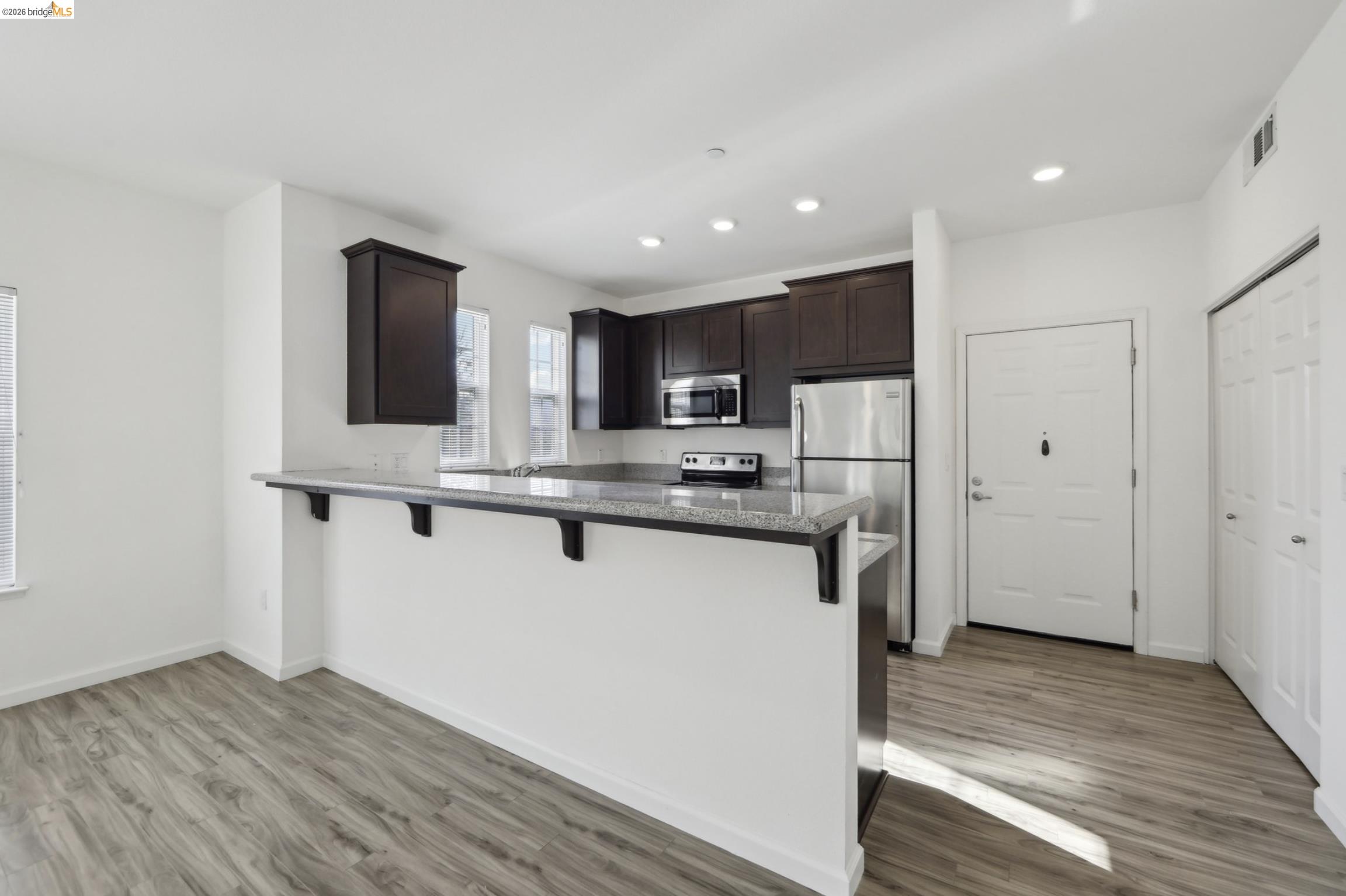 720 Shell Avenue Martinez, CA 94553 - Photo 16 of 28