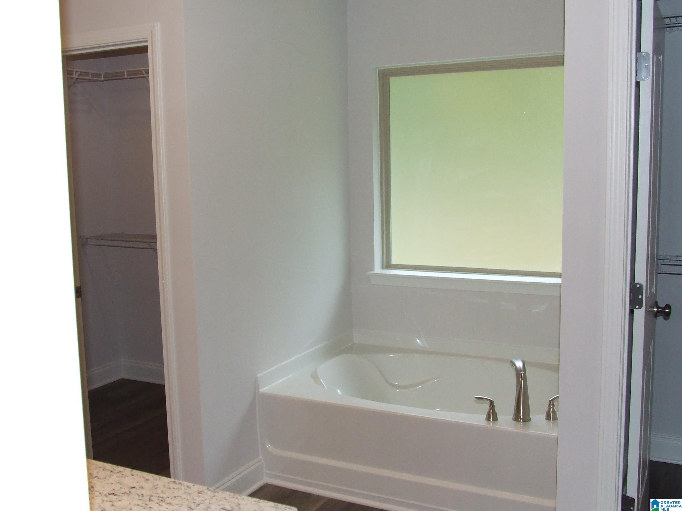 212 Dawsons Cv Drive Alabaster, AL 35007 - Photo 26 of 32