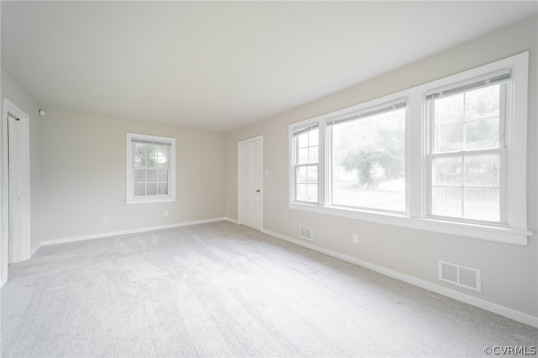1802 Lyndover Road Richmond, VA 23222 - Photo 3 of 15 Gallery Image 3