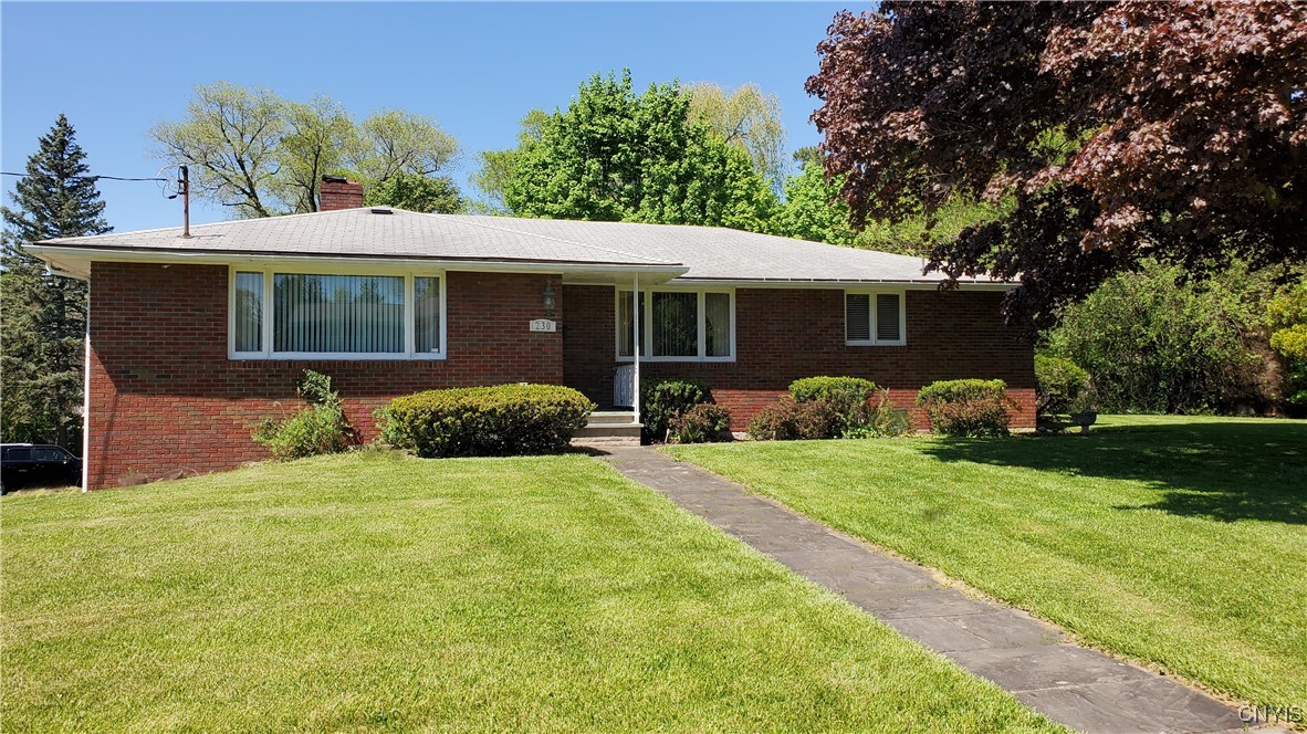 230 Ridgecrest Road DeWitt, NY 13214 - Photo 1 of 1 Welcome to 230 Ridgecrest Rd with J-D Schools in
