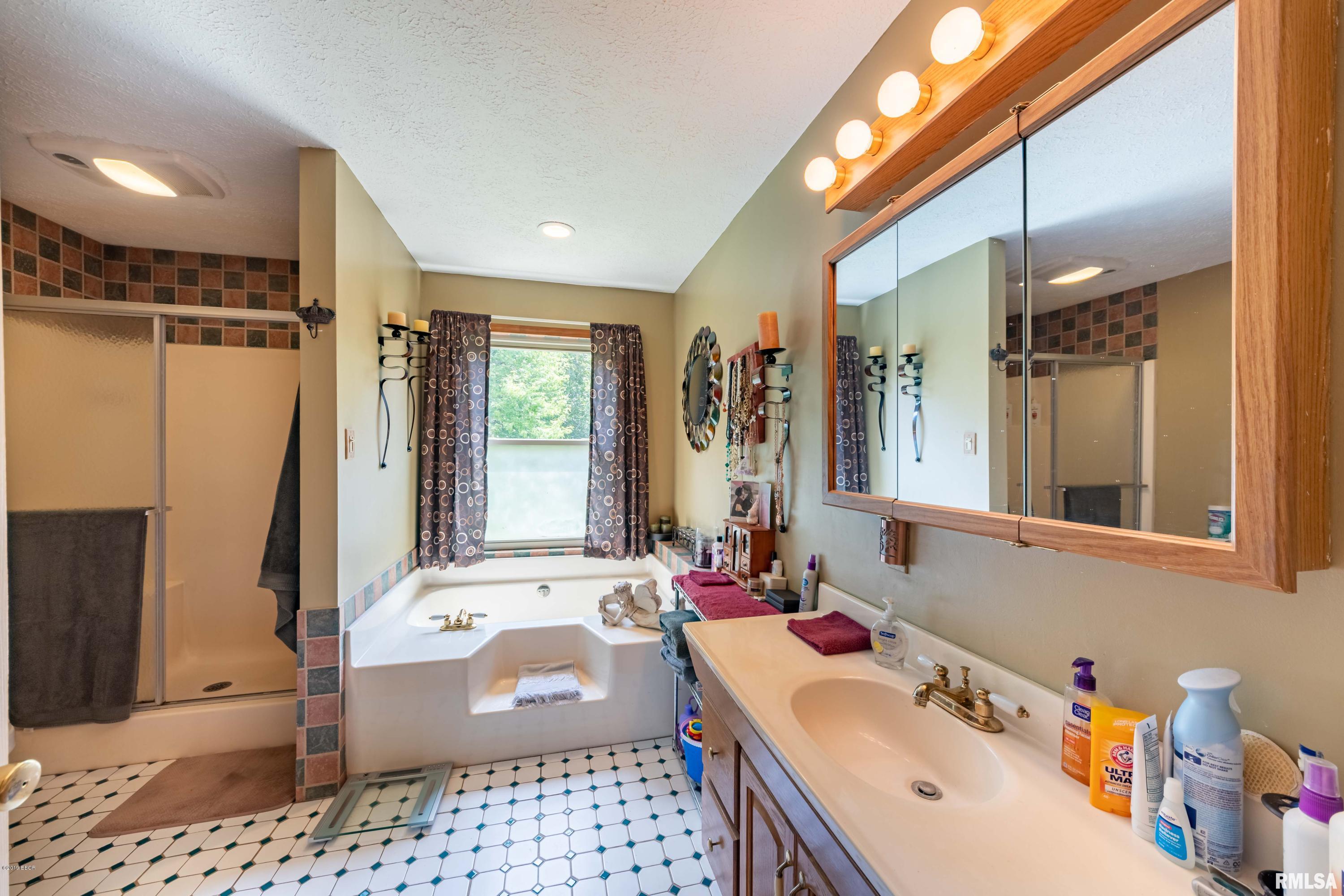 19023 Galatia Post Road Marion, IL 62959 - Photo 27 of 50 Gallery Image 27