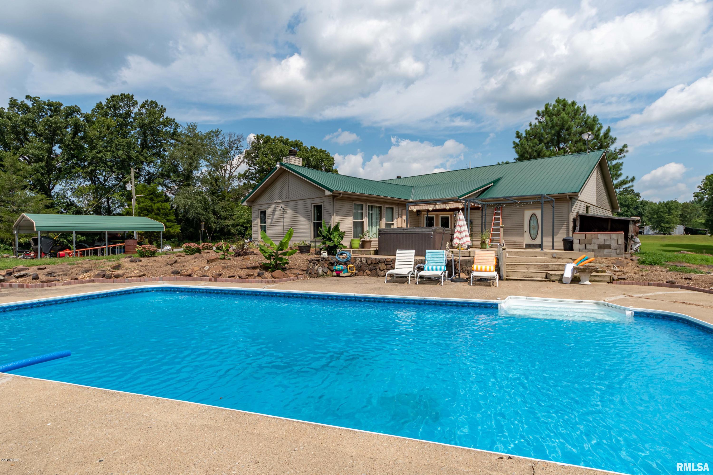 19023 Galatia Post Road Marion, IL 62959 - Photo 5 of 50 Gallery Image 5