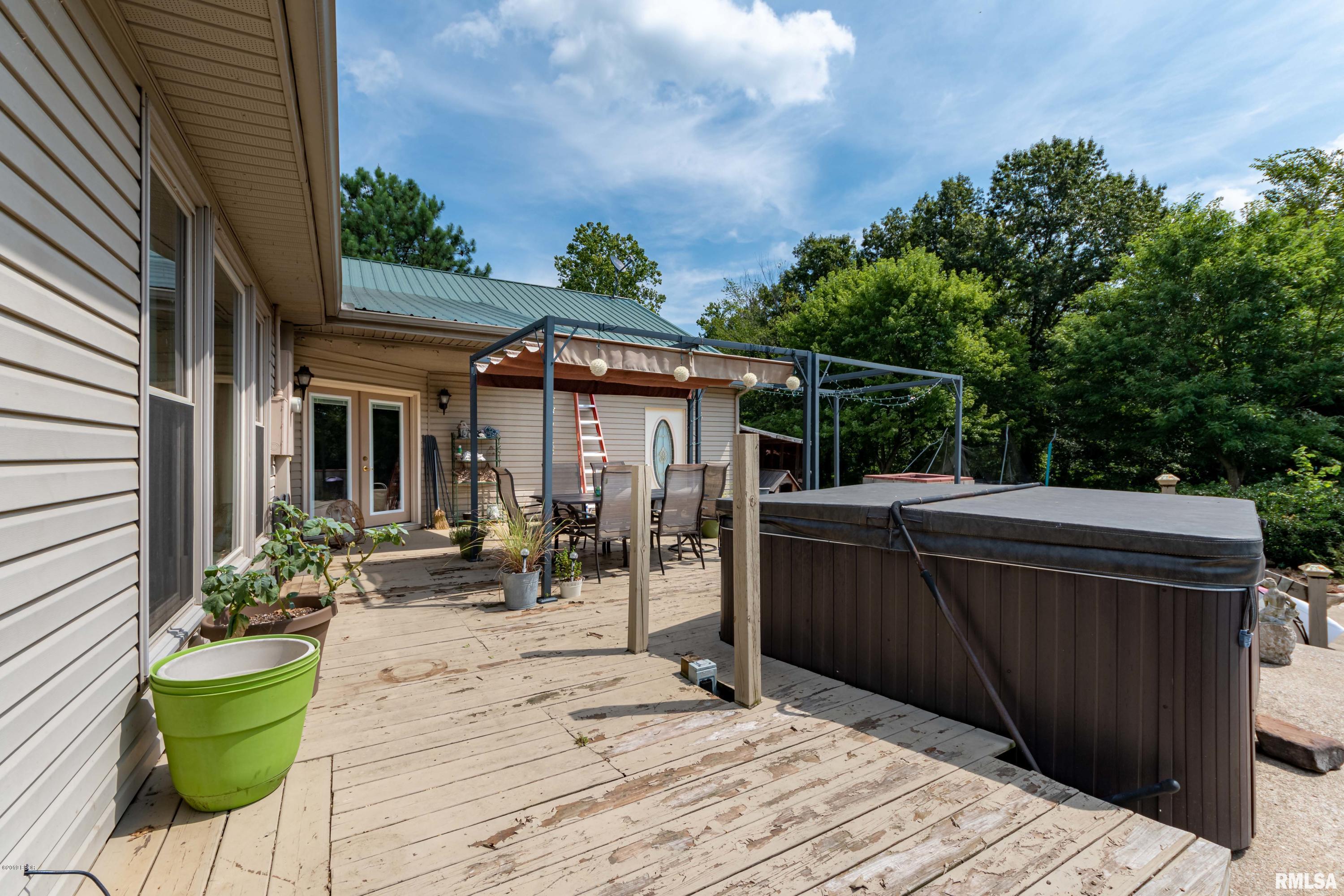 19023 Galatia Post Road Marion, IL 62959 - Photo 9 of 50 Gallery Image 9