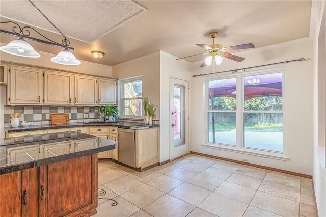 $544,900 | 716 Bridget Way, Hurst, TX 76054