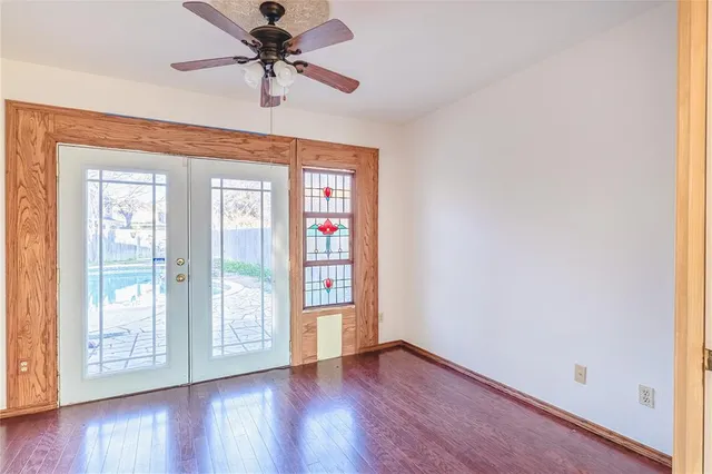 $544,900 | 716 Bridget Way, Hurst, TX 76054