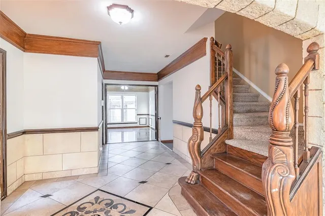 $544,900 | 716 Bridget Way, Hurst, TX 76054