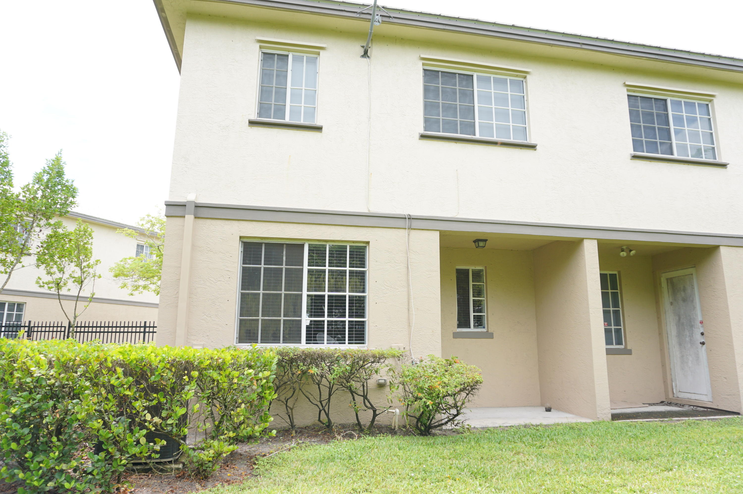 2036 Marsh Harbor Drive Riviera Beach, FL 33404 - Photo 10 of 11 2036 M.H. Dr. Rear Patio