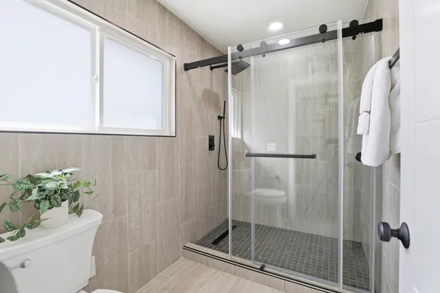 $1,999,999 | 220 Daylight Place, Danville, CA 94526