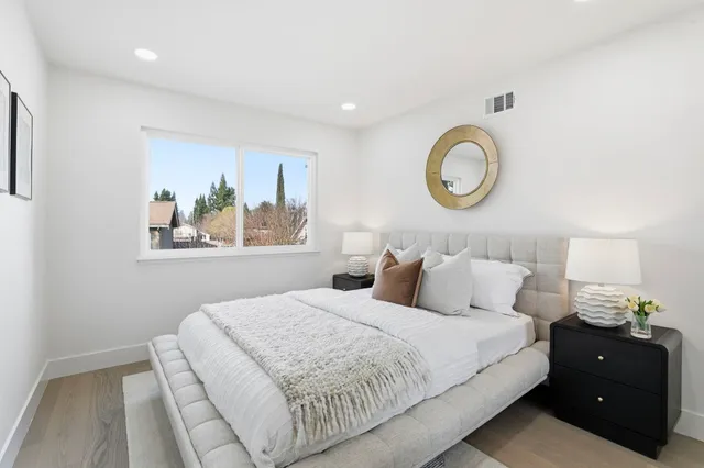 $1,999,999 | 220 Daylight Place, Danville, CA 94526