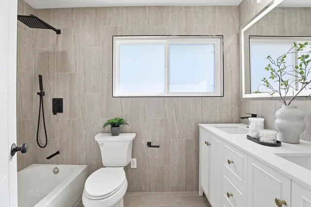 $1,999,999 | 220 Daylight Place, Danville, CA 94526