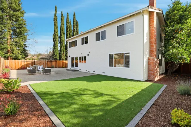 $1,999,999 | 220 Daylight Place, Danville, CA 94526